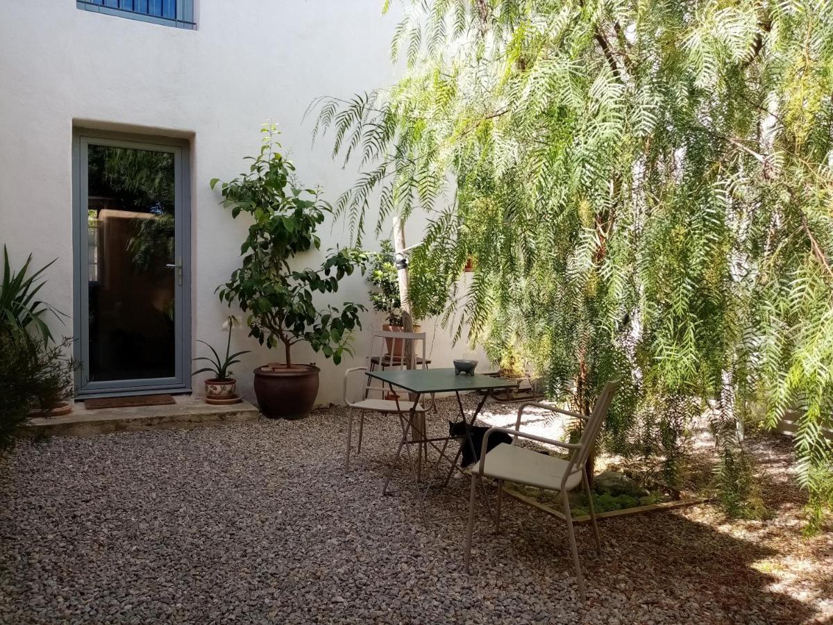 L'Itinerante Hotel Le Somail Exterior foto